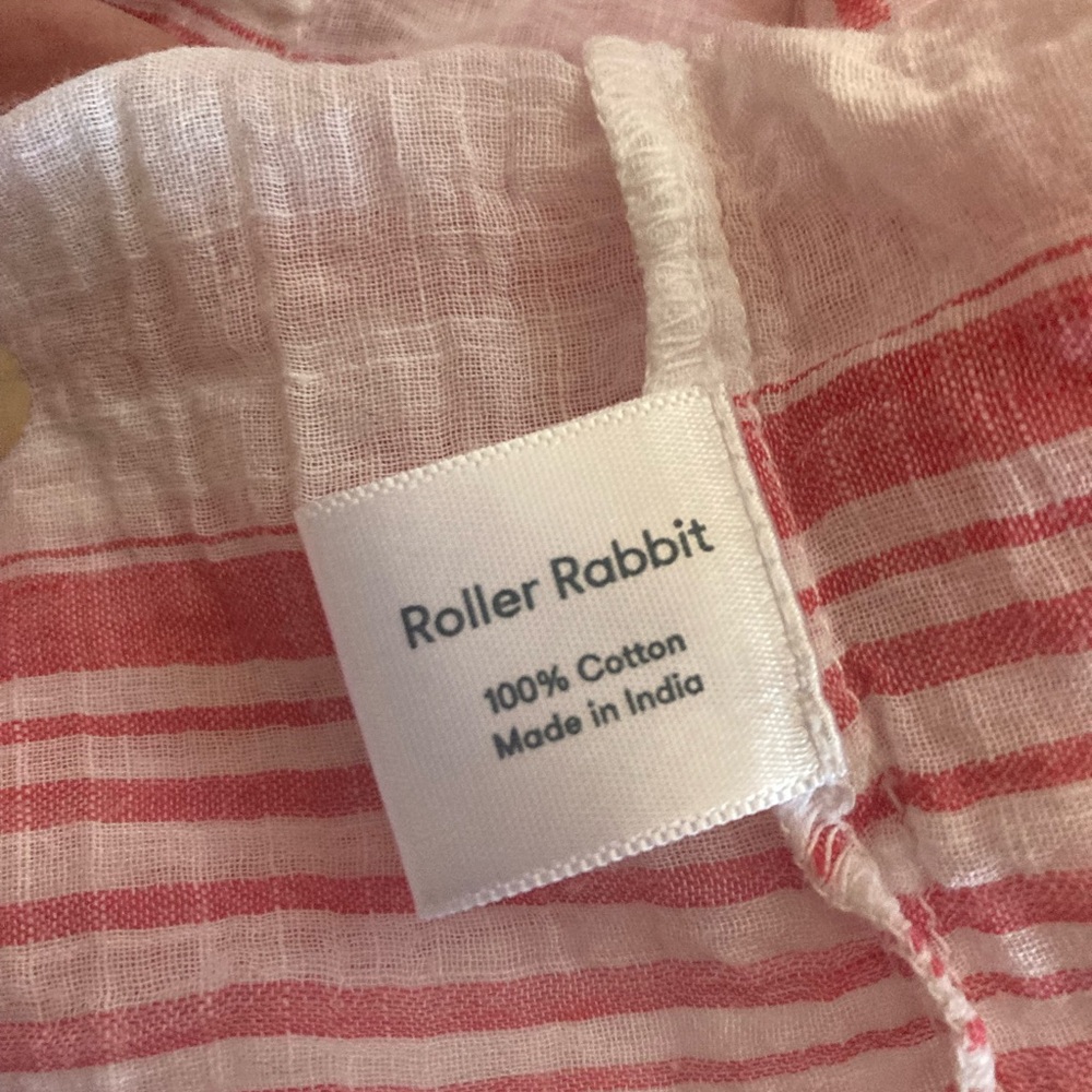 SOLD. Roller Rabbit ladies Shirt - Picture 4 of 5